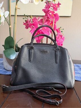Coach F24374 Margot Carryall Black
Leather Floral Print